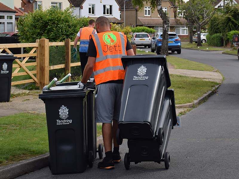 Illustrating Waste collection days will change over Christmas holiday period on Brightlingsea Info