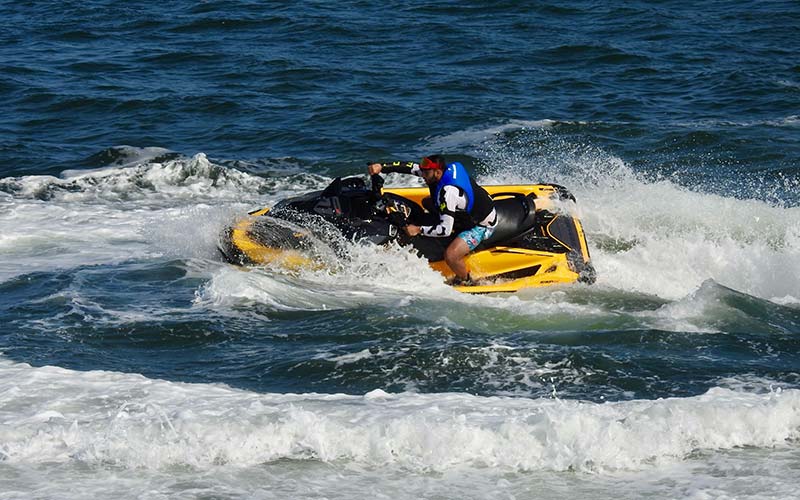 Illustrating Consultation begins on tougher penalties for dangerous jet ski users on Brightlingsea Info