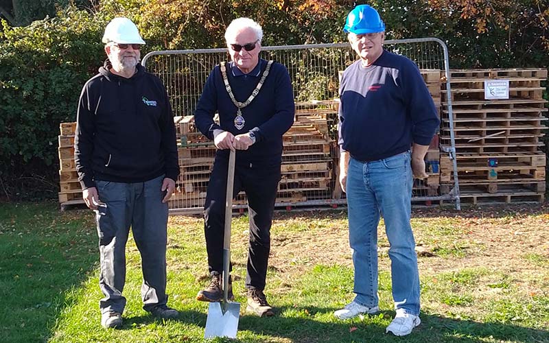 Illustrating Building starts on Brightlingsea's men's shed on Brightlingsea Info