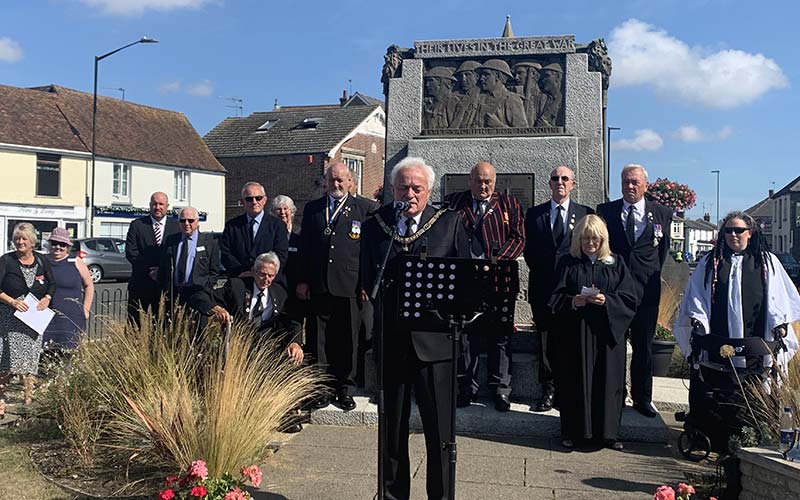 Illustrating Town gathers to hear the Proclamation of the Accession on Brightlingsea Info