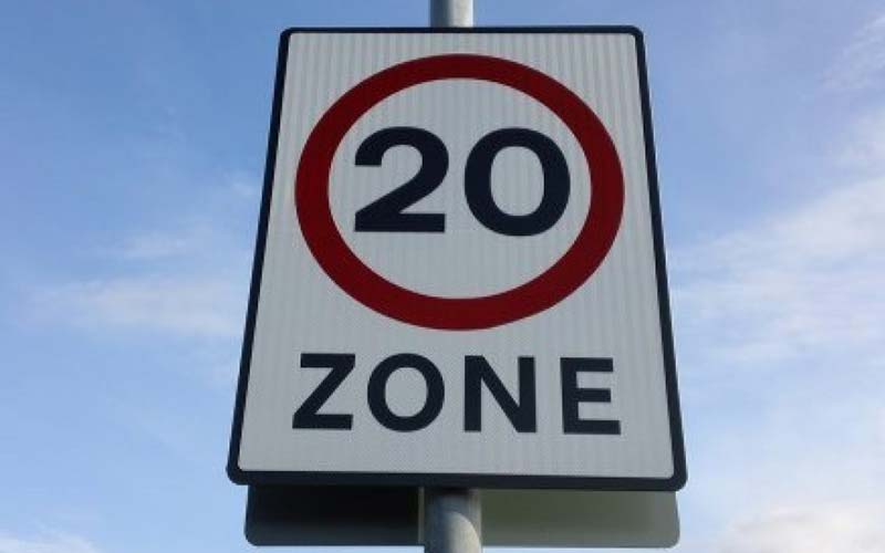Illustrating 20's plenty, town council tells Brightlingsea drivers on Brightlingsea Info