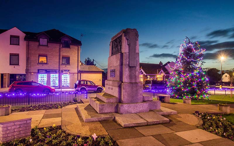 Illustrating Brightlingsea gears up for a bumper weekend of Christmas events on Brightlingsea Info