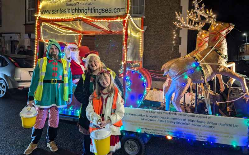 Illustrating Santa Sleigh raises thousands for local good causes on Brightlingsea Info